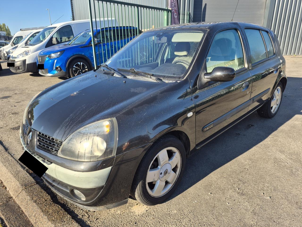 RENAULT CLIO
