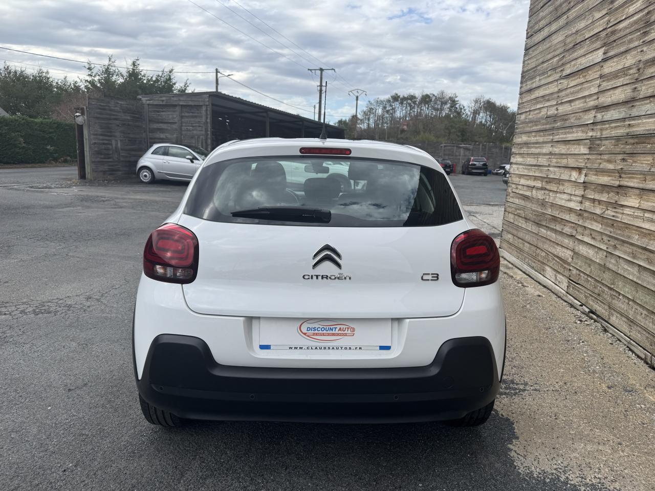Thumbnail 4