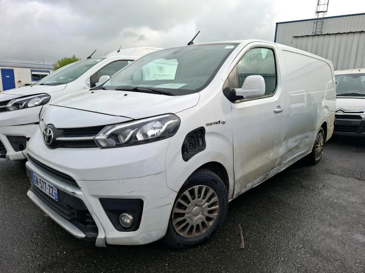 TOYOTA PROACE