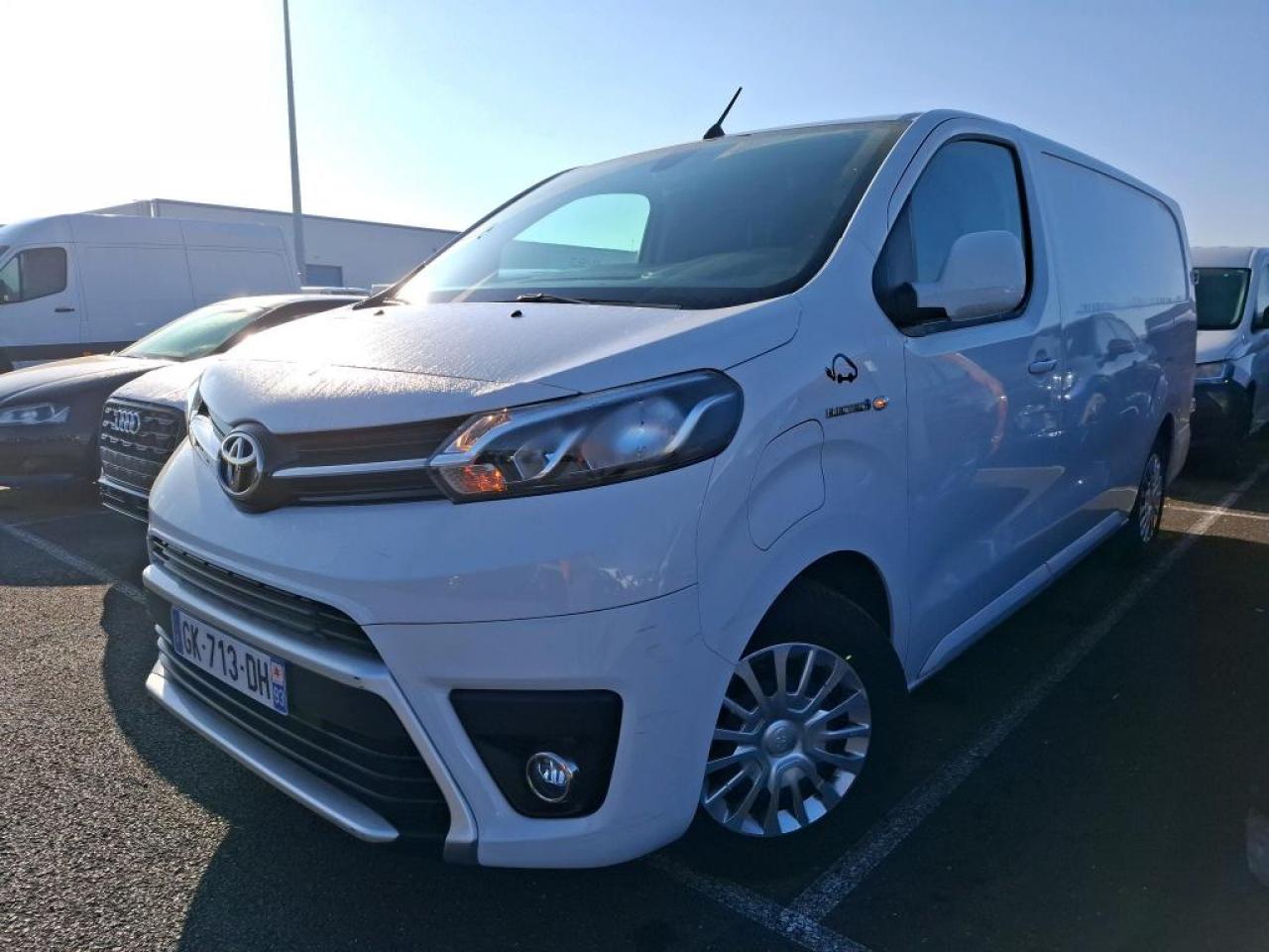 TOYOTA PROACE