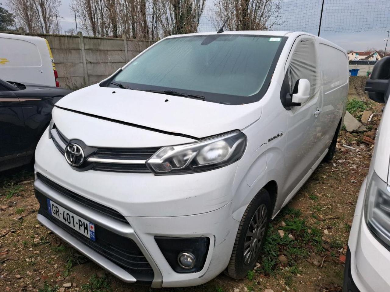TOYOTA PROACE