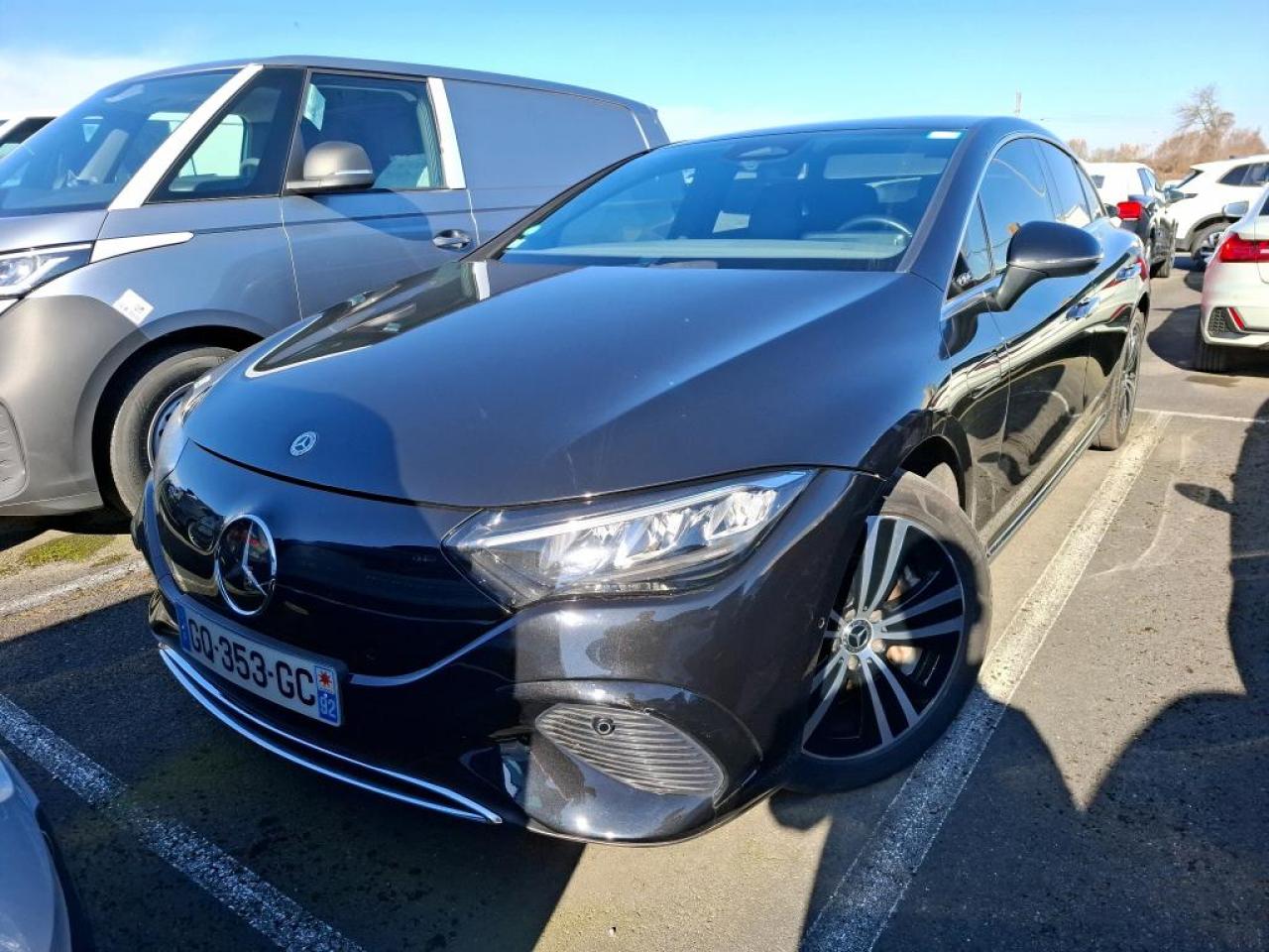 MERCEDES EQE