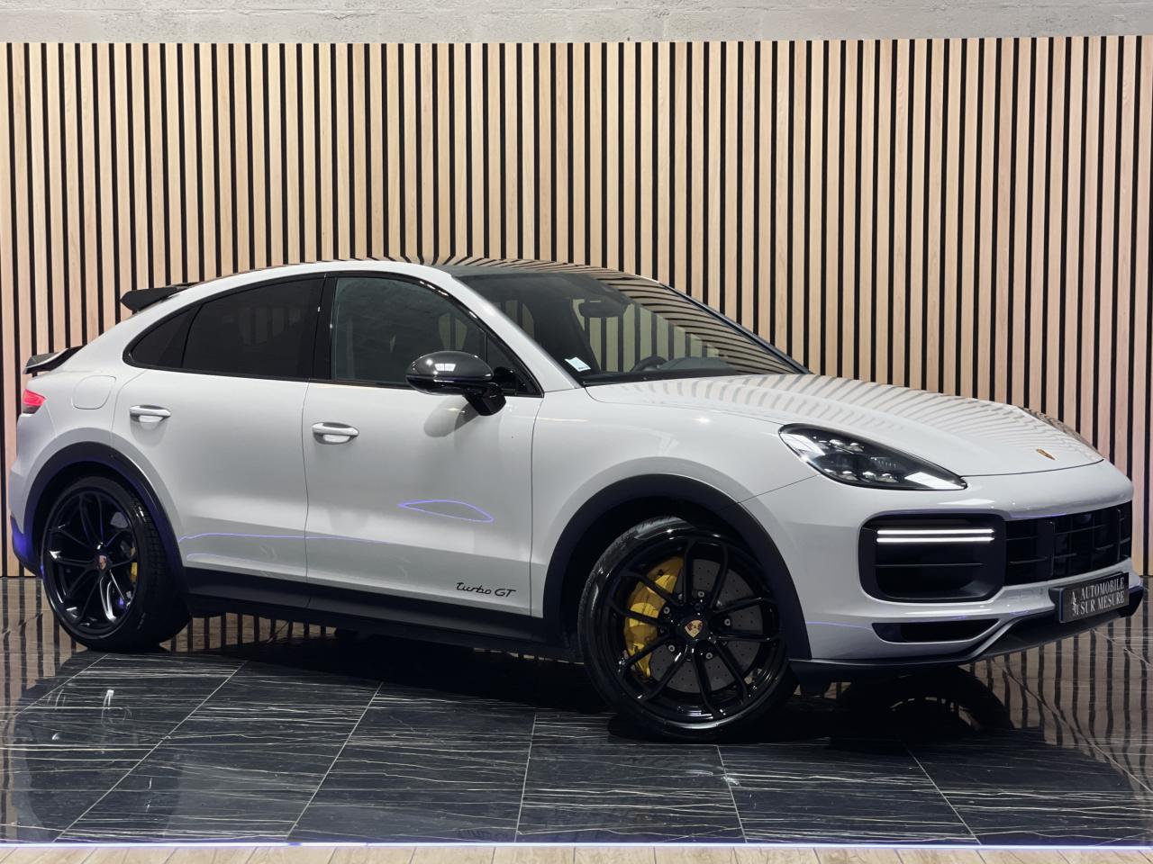 PORSCHE CAYENNE COUPE