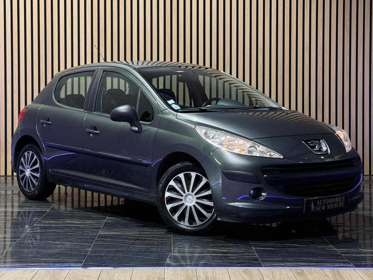 PEUGEOT 207