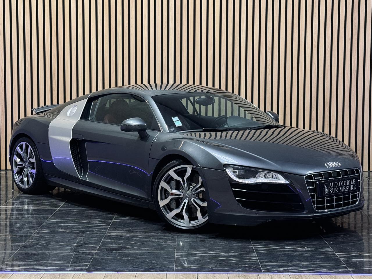 AUDI R8