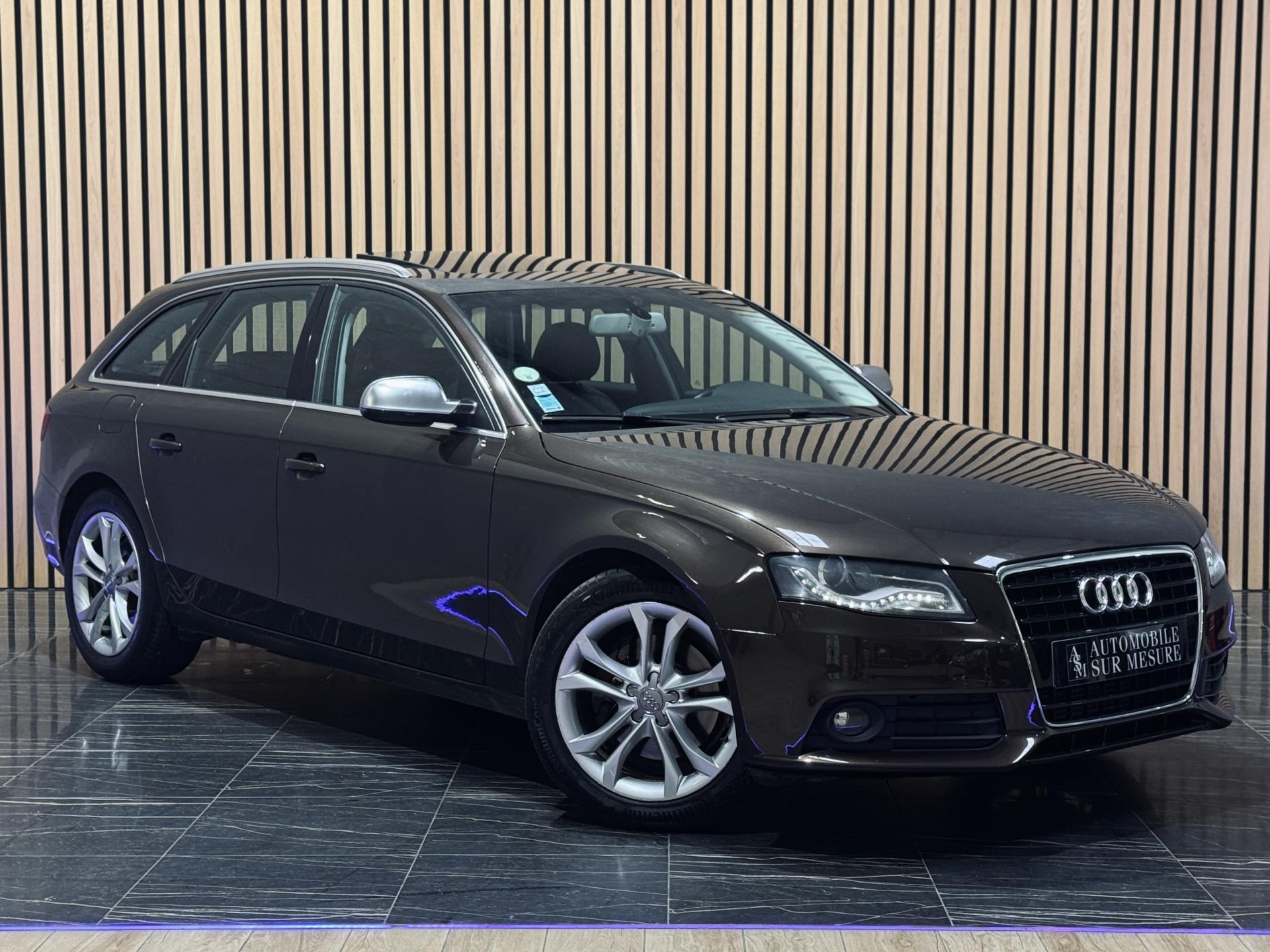 AUDI A4 AVANT