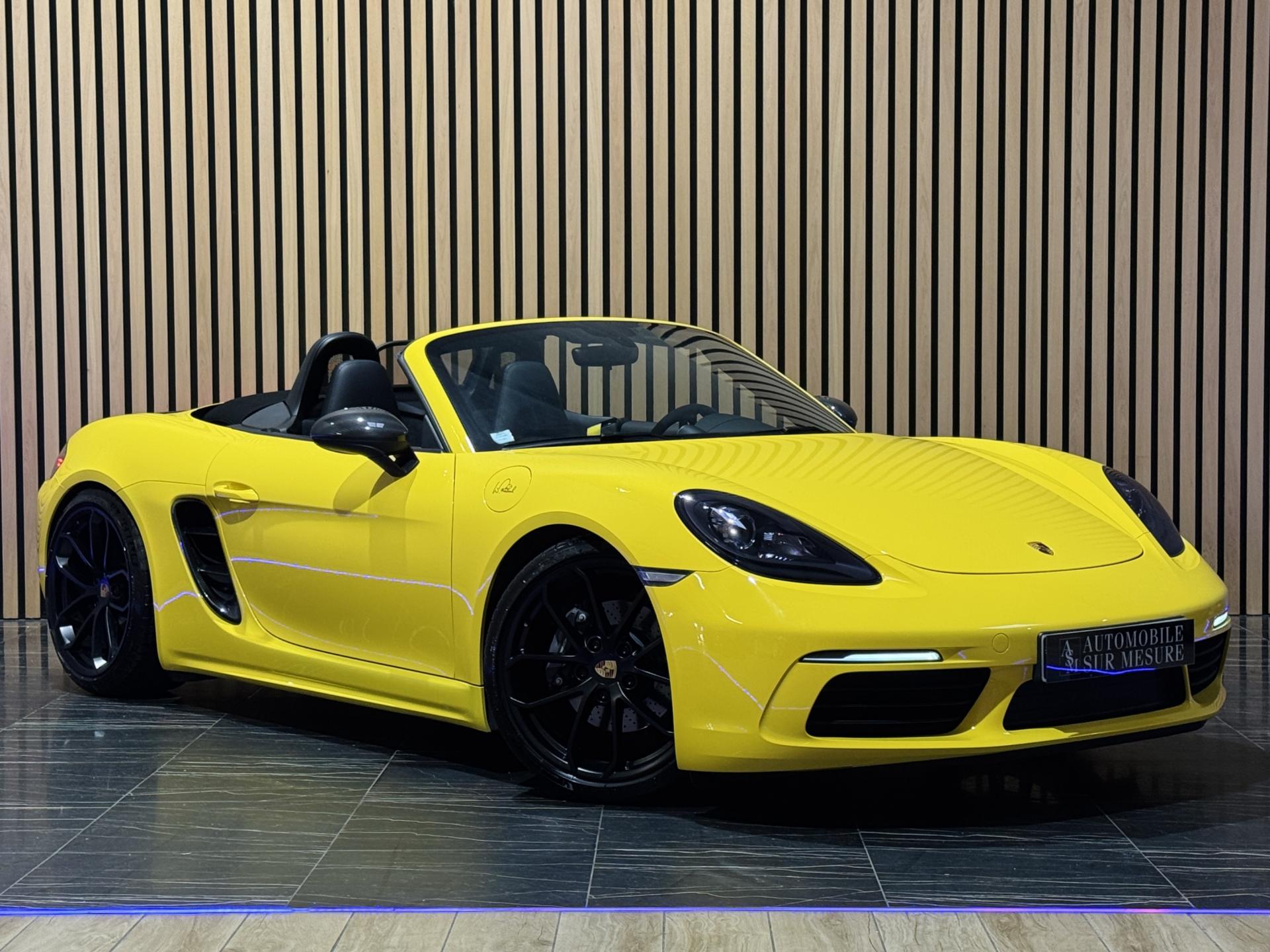 PORSCHE 718 Boxster 2.0 300 ETAT NEUF 2EME MAIN 15KE D OPTIONS PACK CARBONE 982 GTS 718