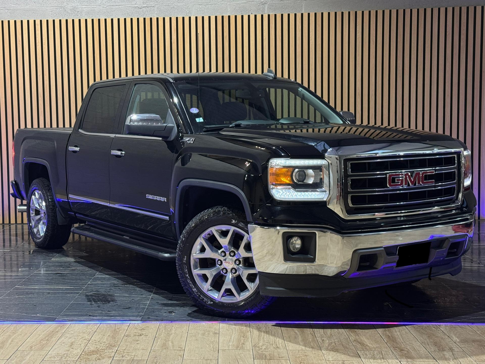 GMC Sierra 5.3 360 SORT DE RÉVISION BOITE NEUF