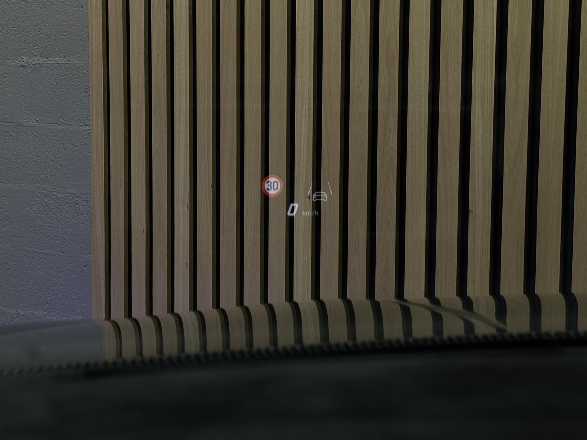 Thumbnail 25