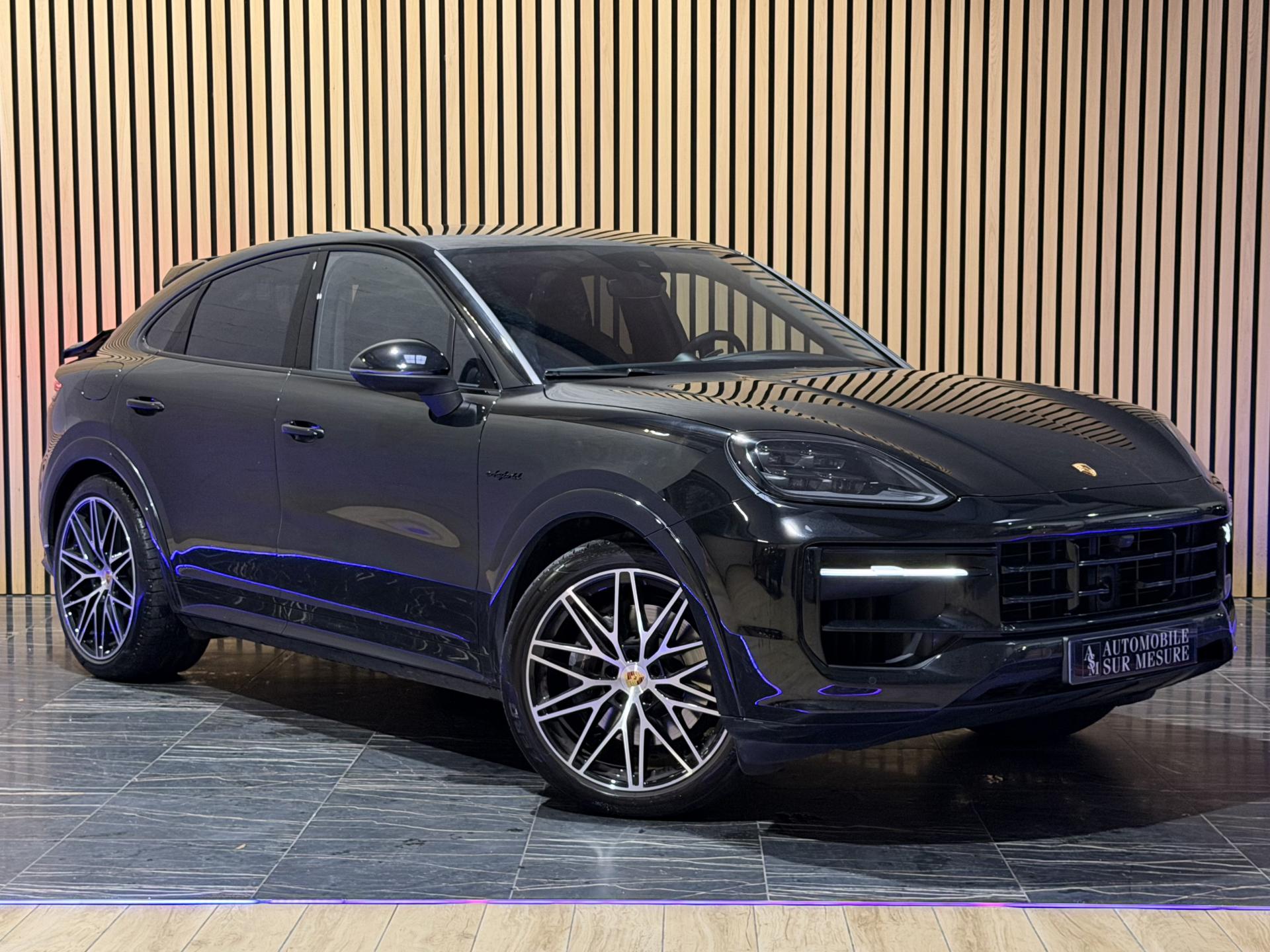 PORSCHE CAYENNE COUPE
