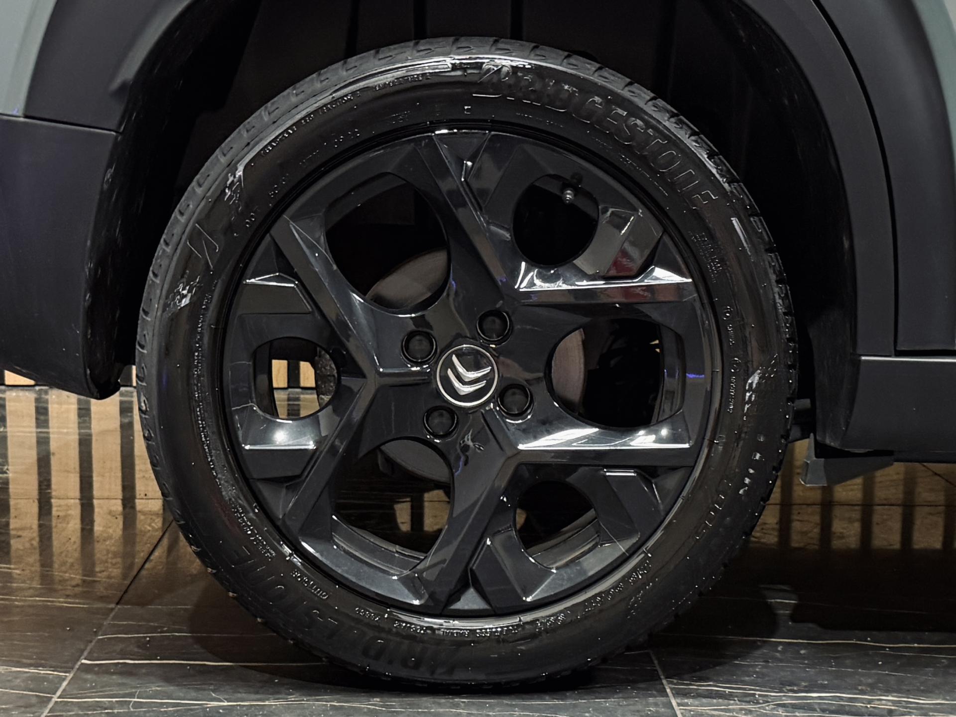 Thumbnail 17