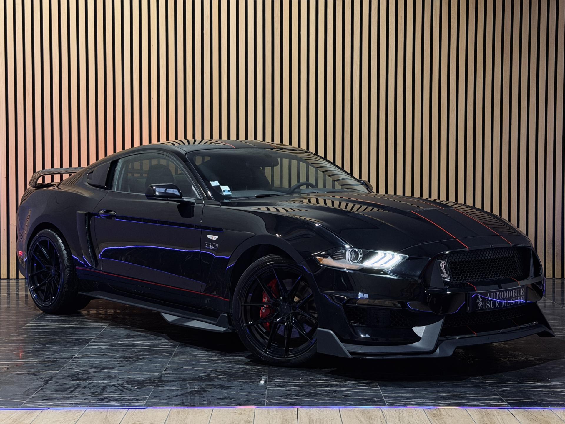 FORD MUSTANG