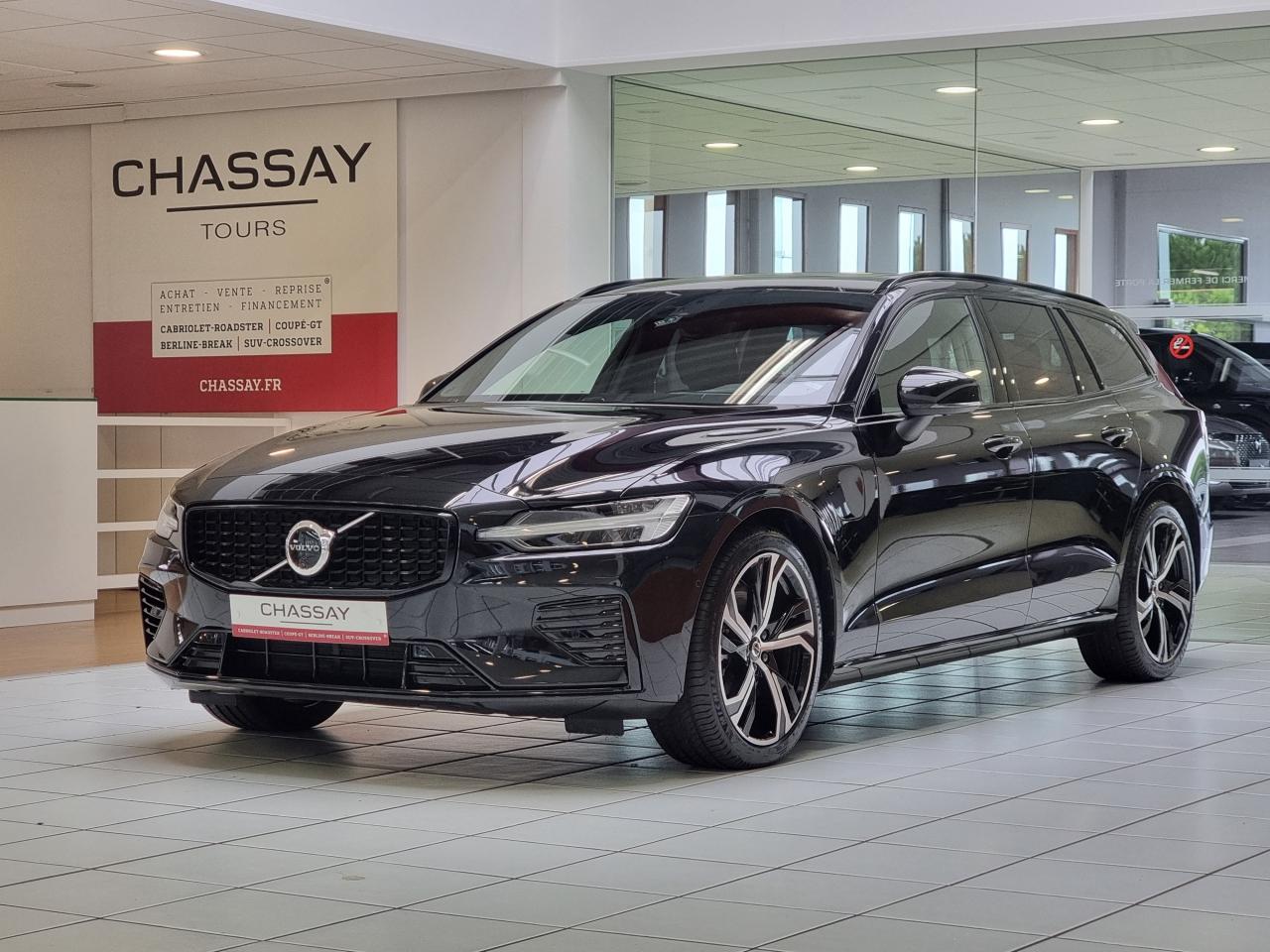 VOLVO V60 II (2) T6 AWD HYBRIDE RECHARGEABLE 253 CH + 145 ULTRA STYLE DARK GEARTRONIC 8