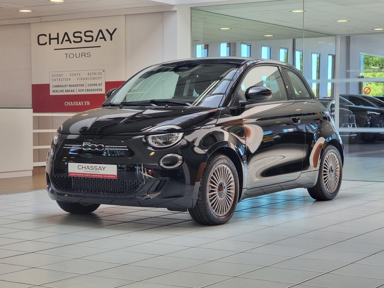 FIAT 500 FIAT III E 118 3+1 ICONE 42KWH