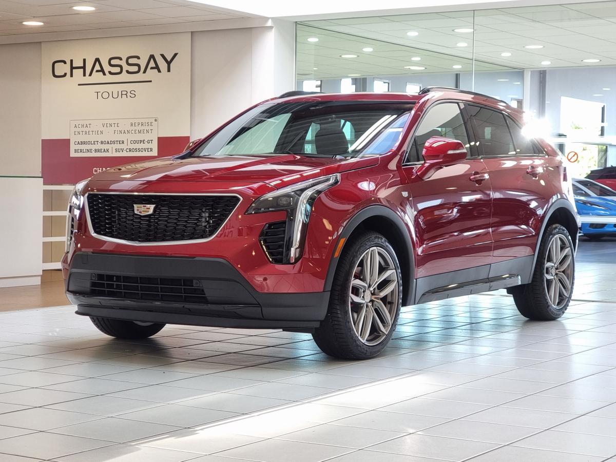 CADILLAC XT4