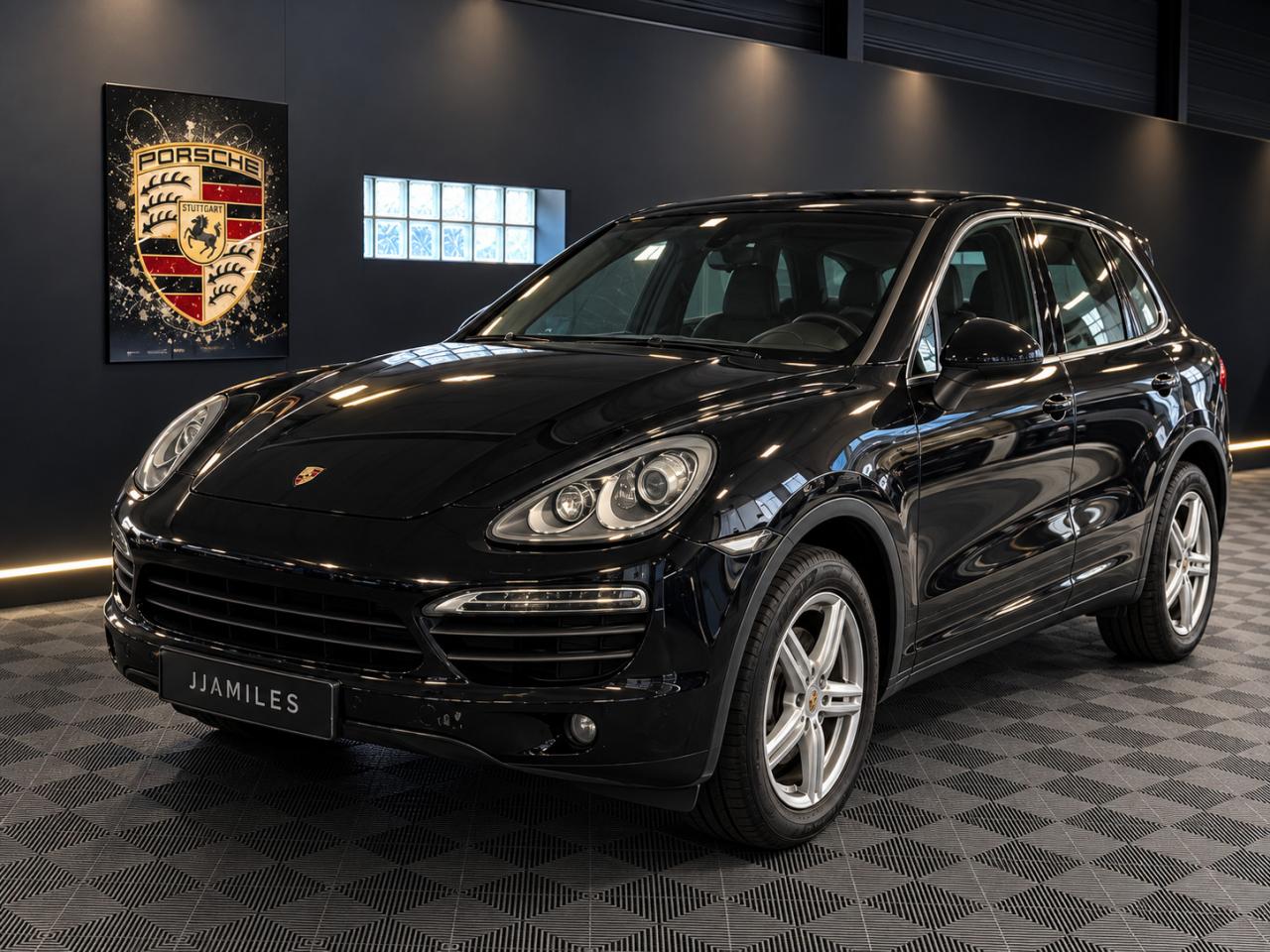 PORSCHE CAYENNE