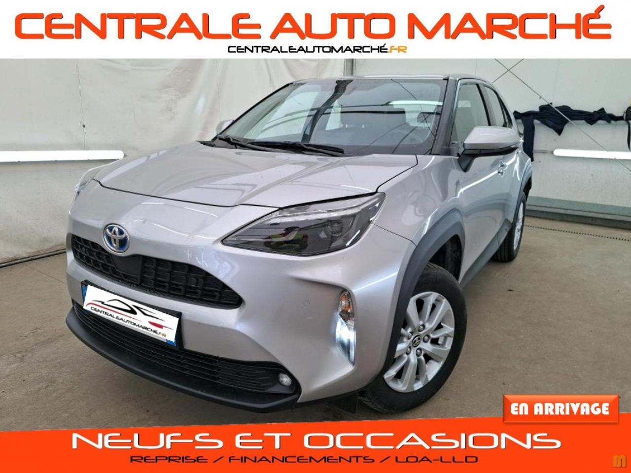 TOYOTA YARIS CROSS Hybrid 116h - BV CVT AWD-i (MY22)  Dynamic Business + Programme \'Beyond Zero Academ