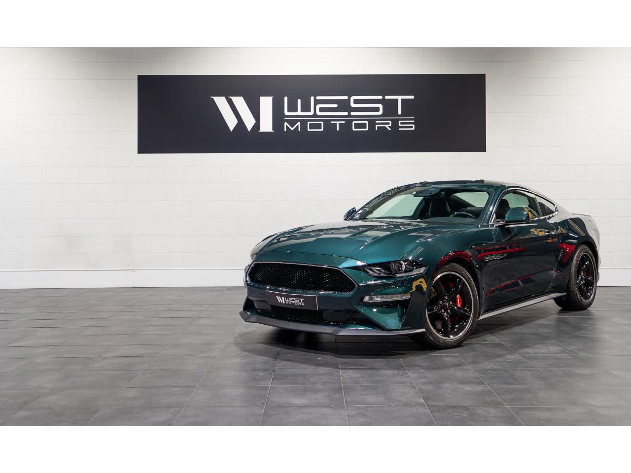 FORD MUSTANG