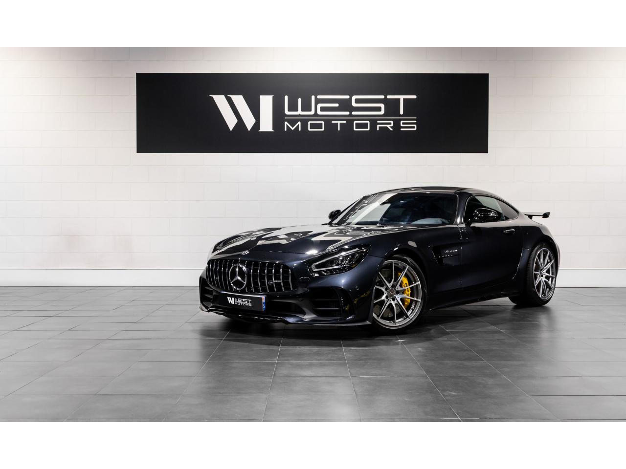 MERCEDES GT-R