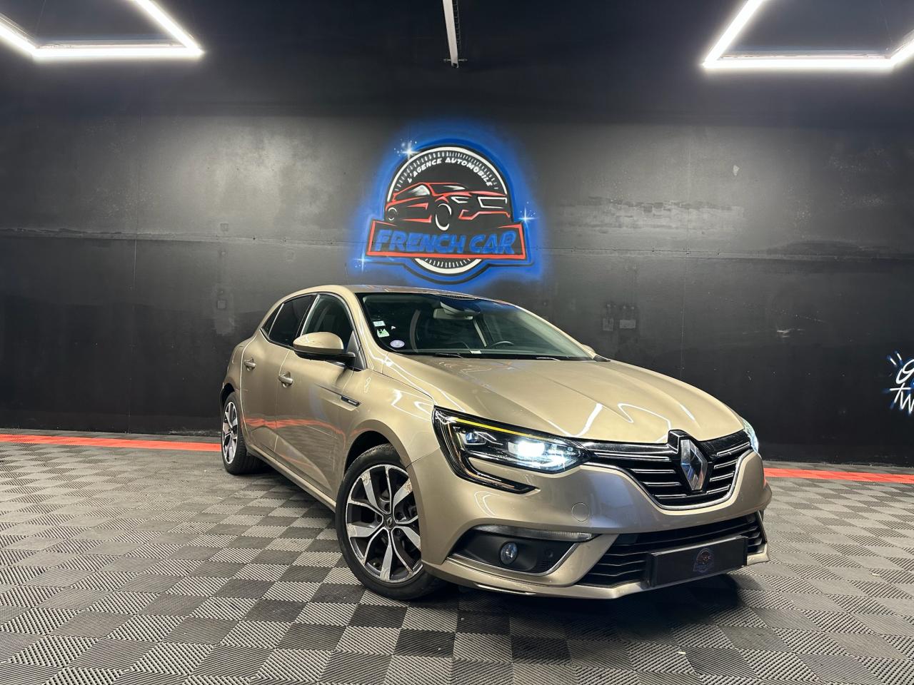 RENAULT MEGANE