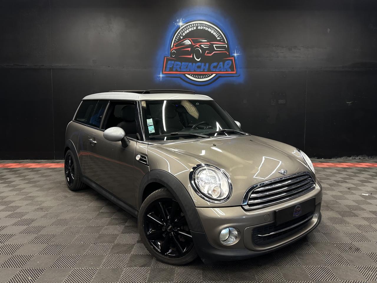 MINI CLUBMAN Cooper D 1.6D 112 CH / TOIT OUVRANT PANORAMIQUE / R55 PHASE 2