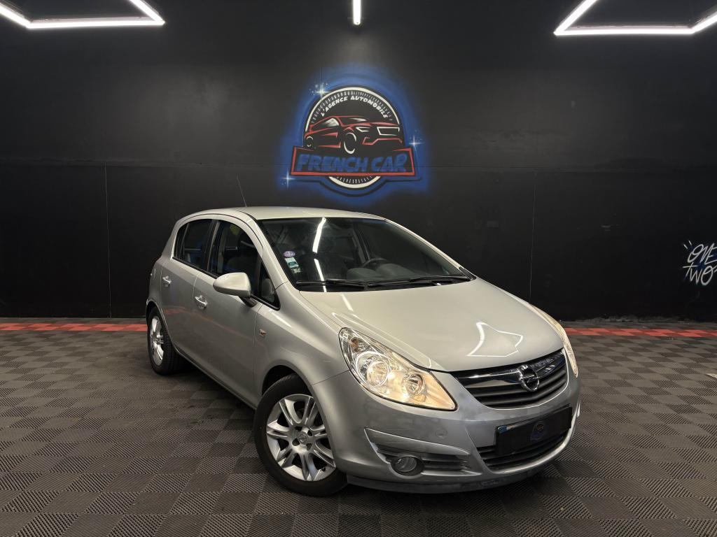 OPEL CORSA 1.4 i Twinport 100 CH / BOITE AUTOMATIQUE / 5 portes