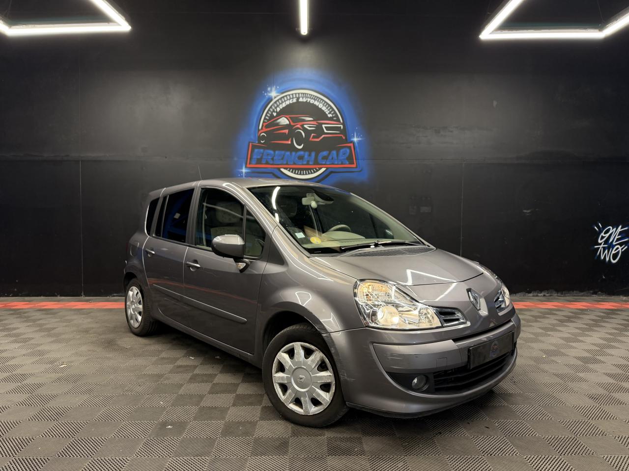 RENAULT GRAND MODUS