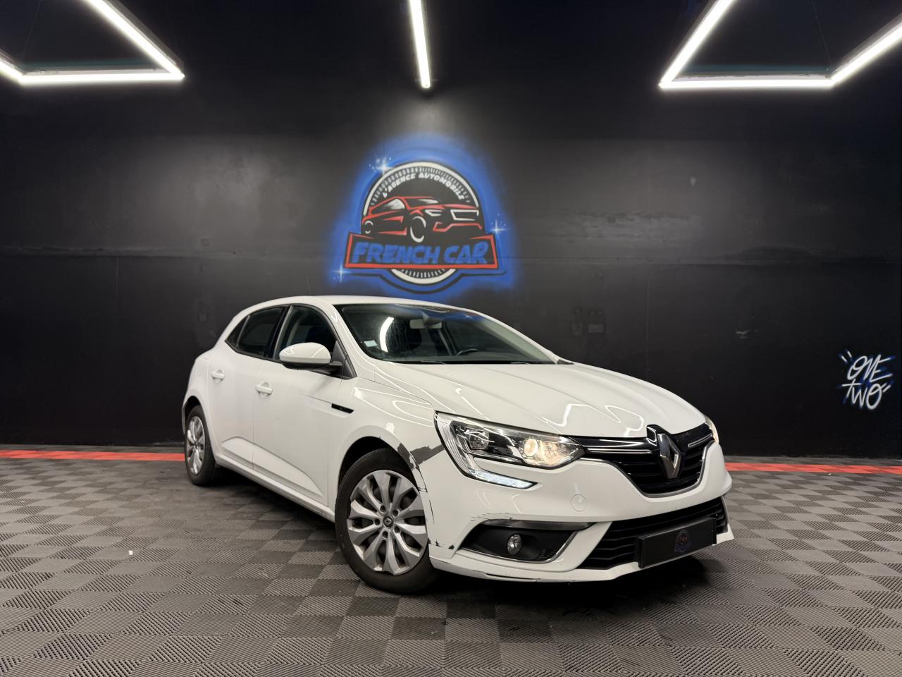 RENAULT MEGANE