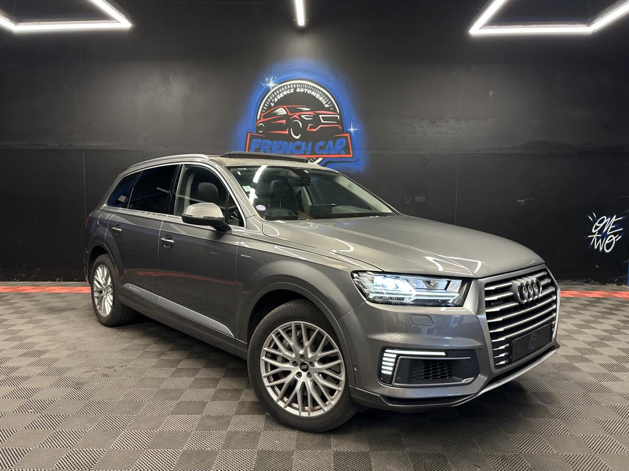 AUDI Q7 Quattro 3.0 V6 TDI e-tron 373 CH / HYBRID RECHARGEABLE / BOITE AUTOMATIQUE Tiptronic / TOIT OUVRANT