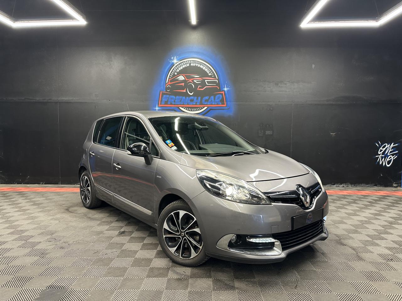 RENAULT SCENIC