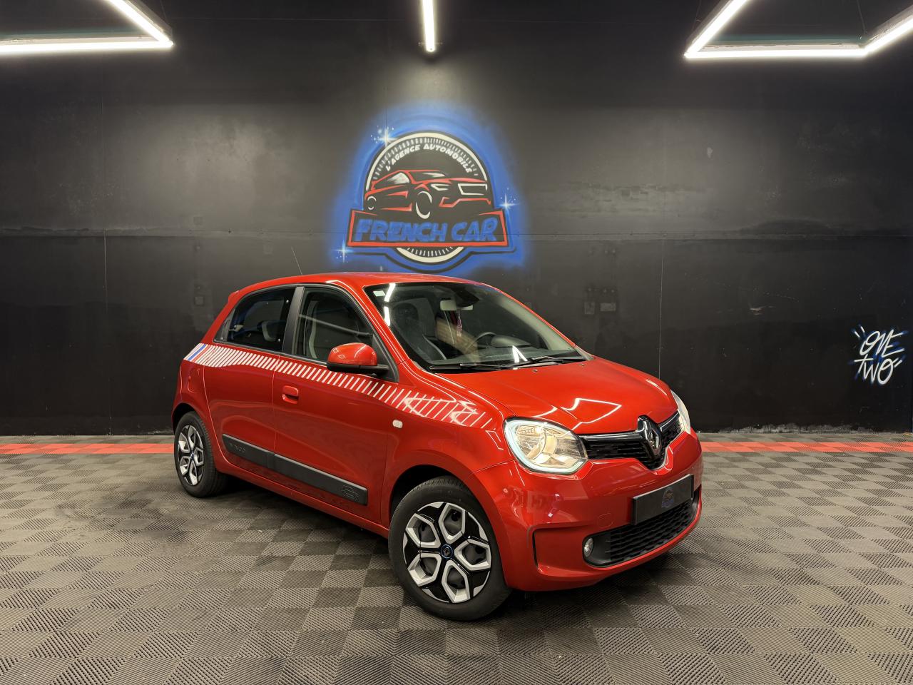 RENAULT TWINGO