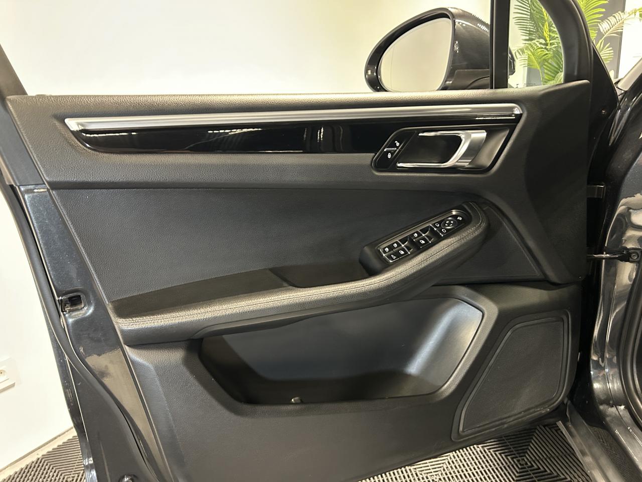 Thumbnail 30