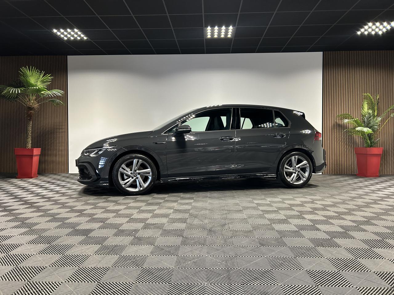 VOLKSWAGEN GOLF VIII 1.5 eTSI 130ch DSG 7 R-Line
