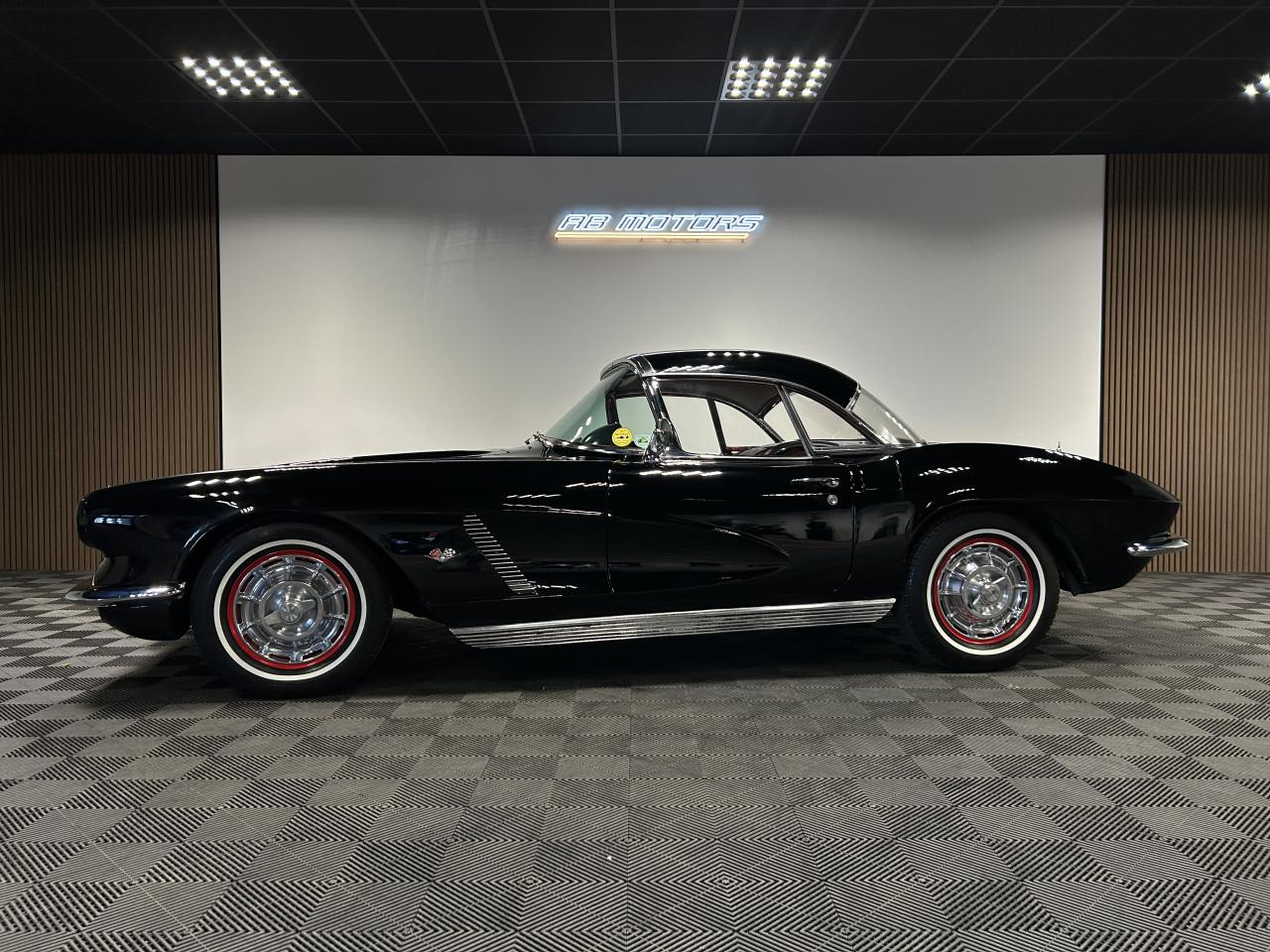 CHEVROLET CORVETTE