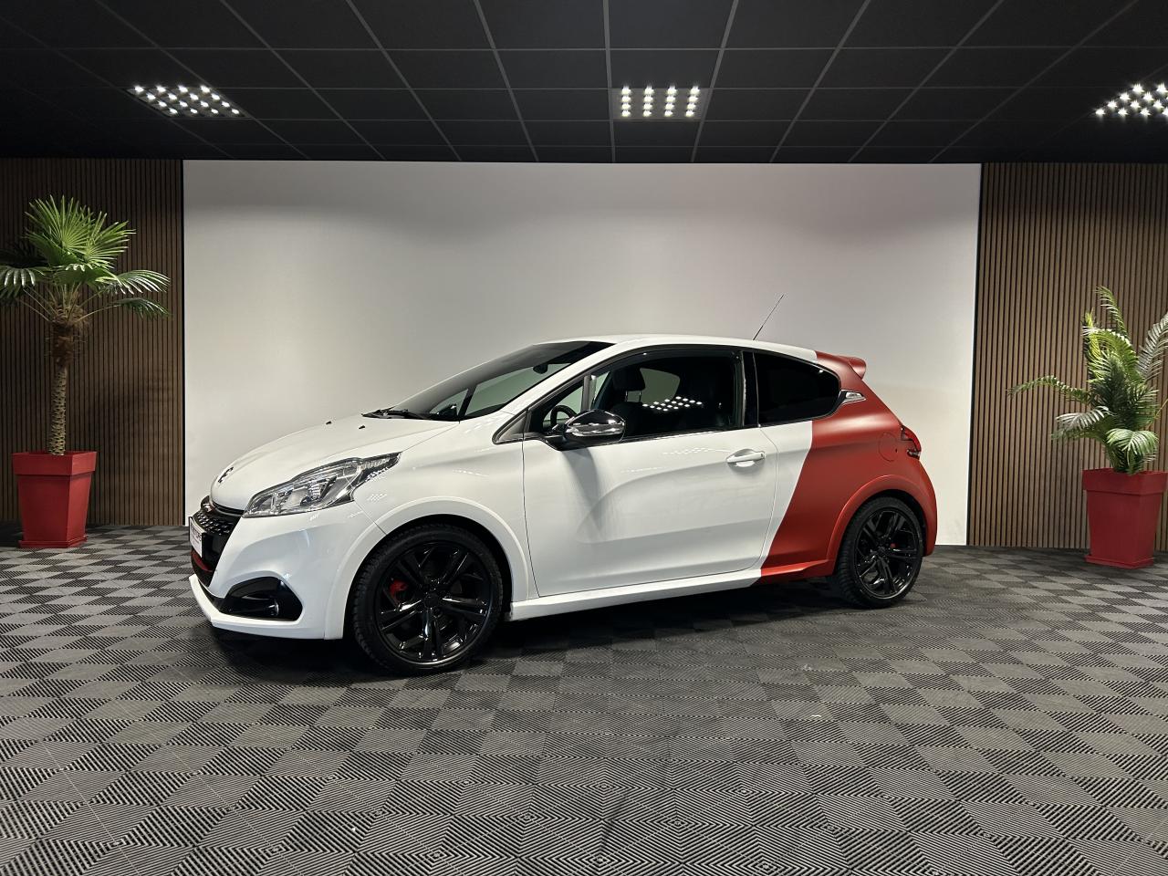 PEUGEOT 208 1.6 THP S&S GTi 208ch