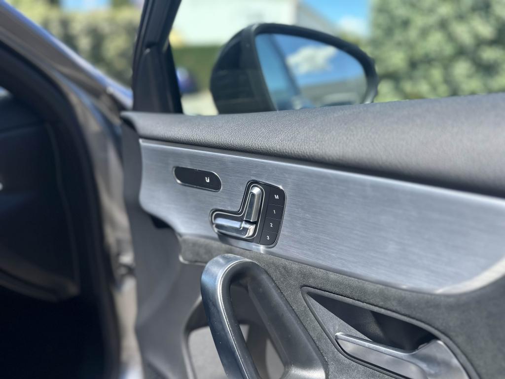 Thumbnail 14