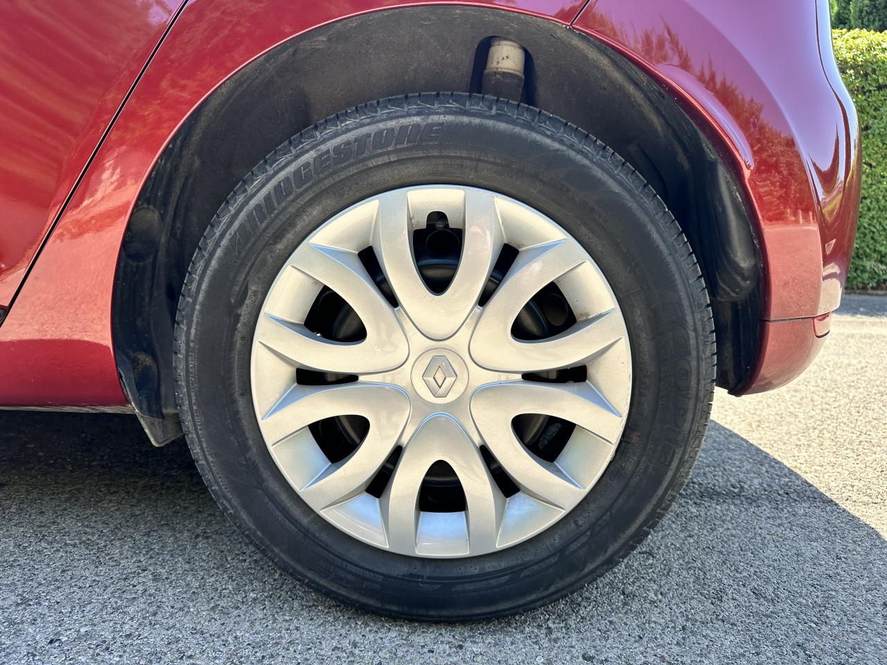 Thumbnail 25