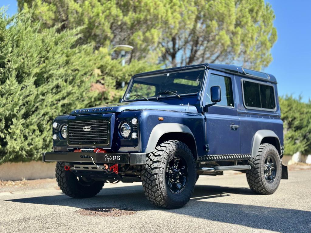 LAND ROVER DEFENDER 90 2.4 TD4 SE - ETAT EXCEPTIONNEL