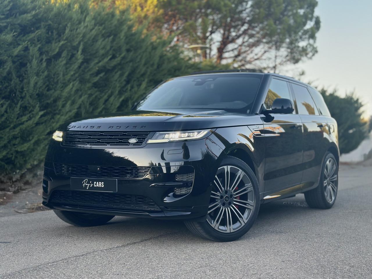 LAND ROVER RANGE ROVER SPORT 3.0 P460E DYNAMIC HSE - GARANTIE 12/2029 - TOIT OUV - HUD - CAM 360 - SOFT CLOSE