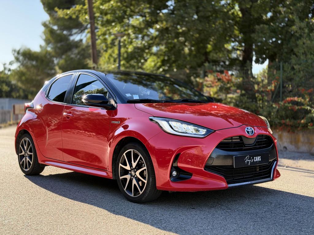 TOYOTA YARIS DESIGN Hybrid 116Ch - CAM - TOIT PANO - CARPLAY - REGULATEUR