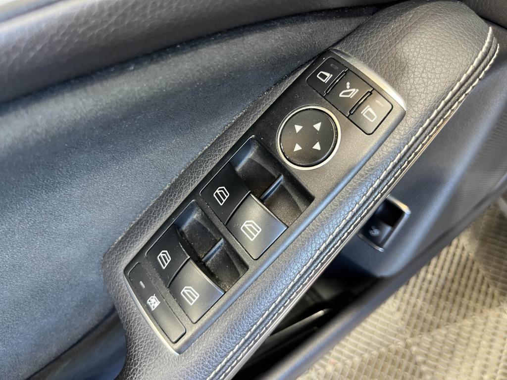 Thumbnail 36