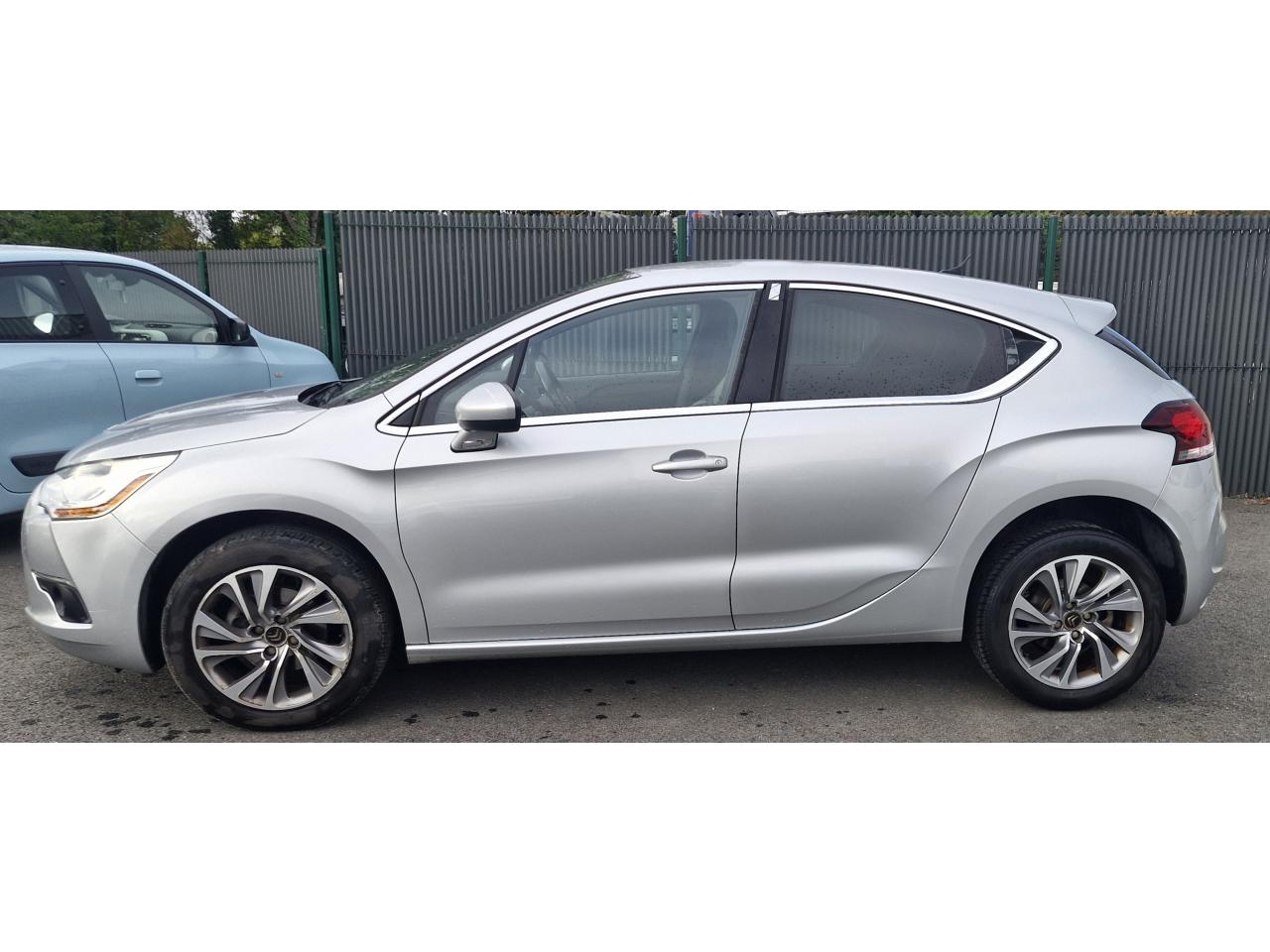 DS DS4