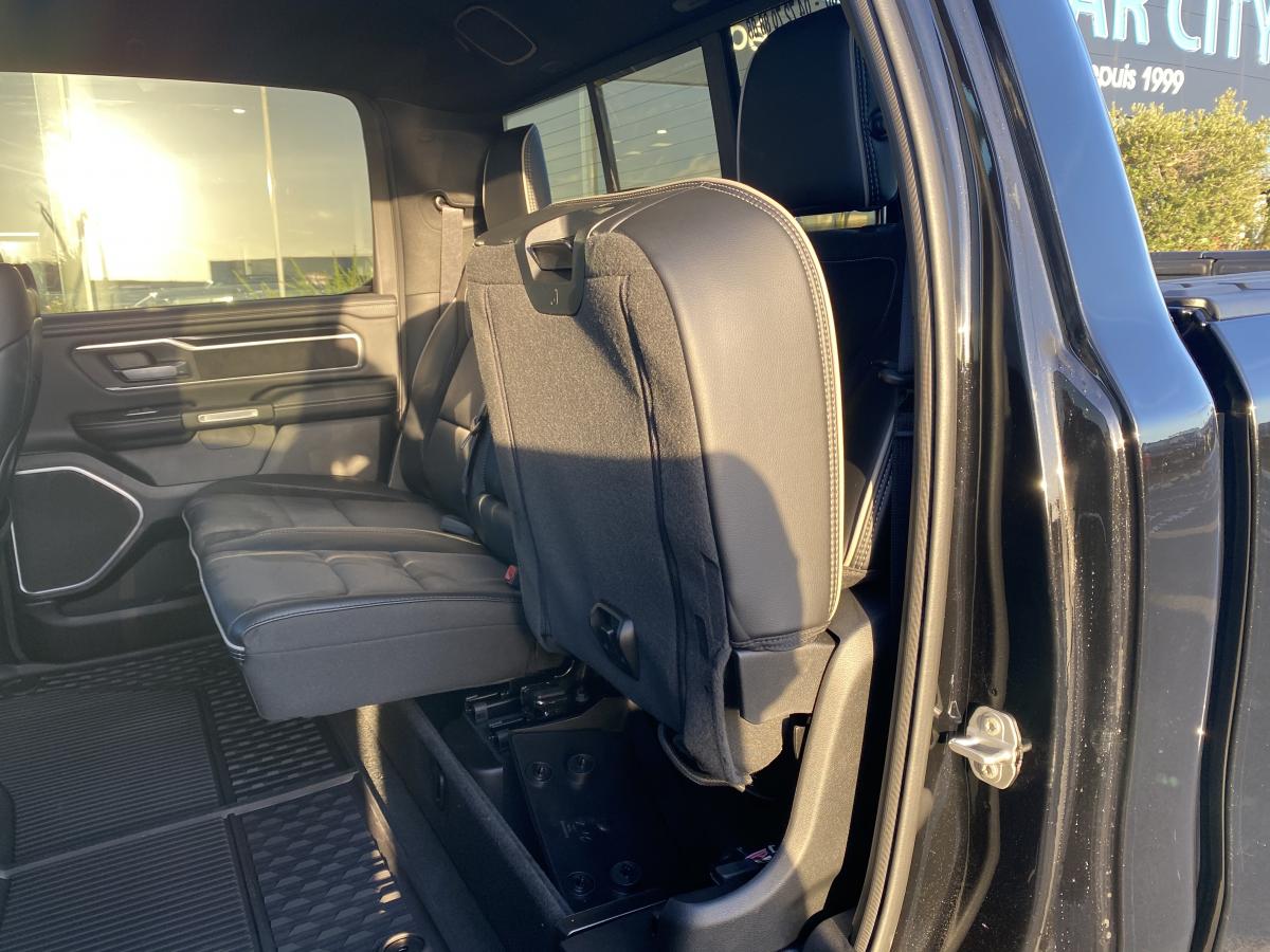 DODGE RAM 1500 CREW LARAMIE SPORT NIGHT EDITION BOX 2020