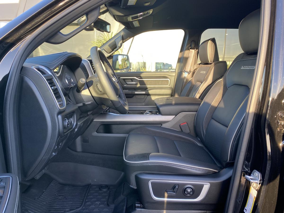 DODGE RAM 1500 CREW LARAMIE SPORT NIGHT EDITION BOX 2020