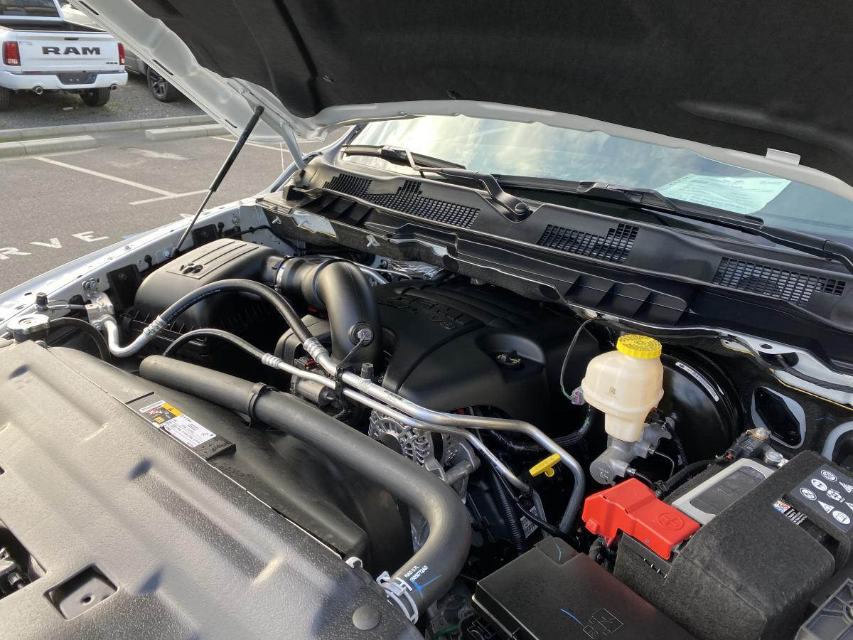 DODGE RAM CREW SPORT CLASSIC BLACK PACKAGE 2020