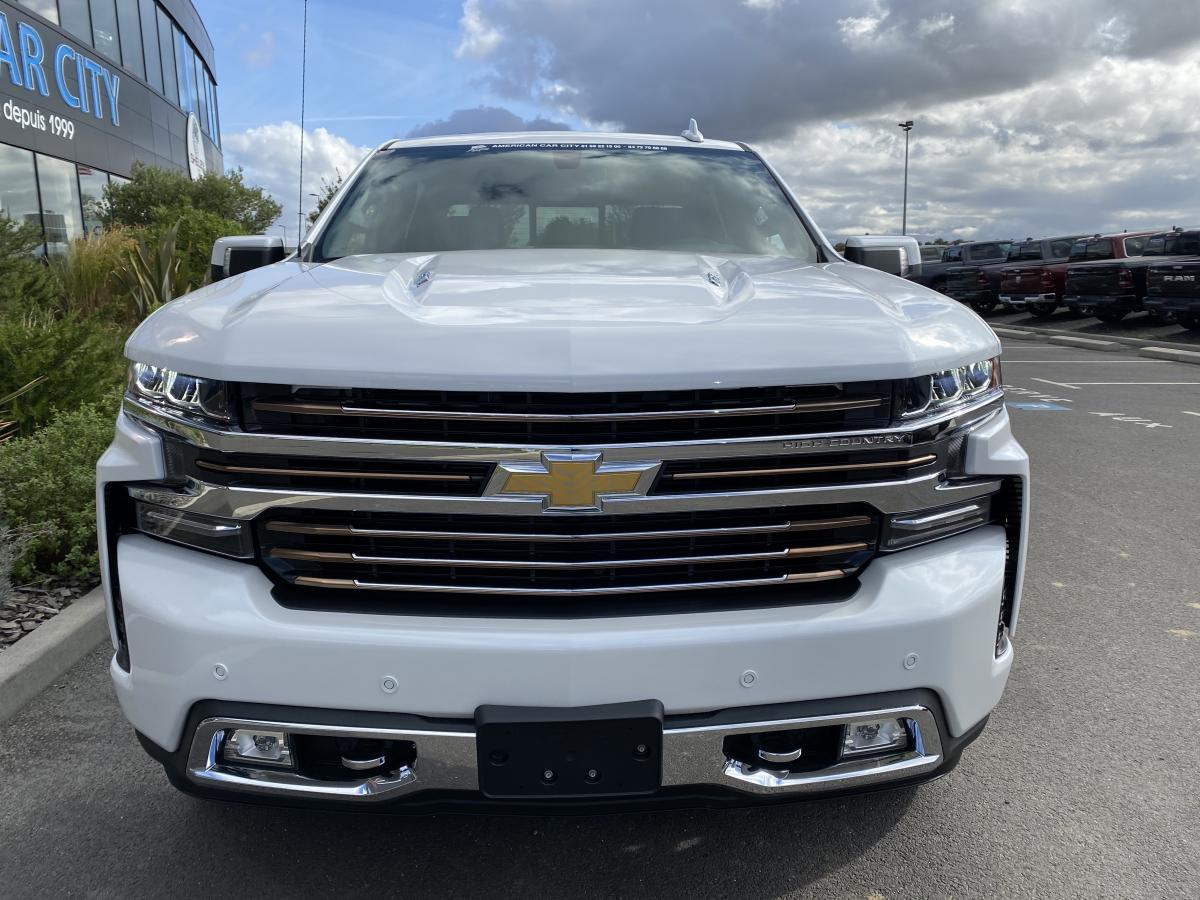 CHEVROLET SILVERADO Crewcab high country V8 6.2l 4WD