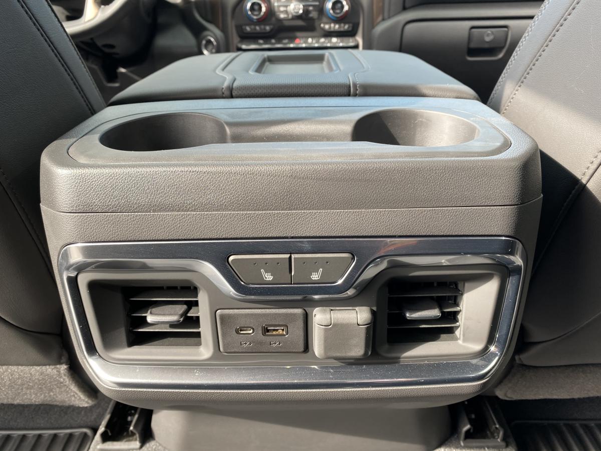 CHEVROLET SILVERADO Crewcab high country V8 6.2l 4WD