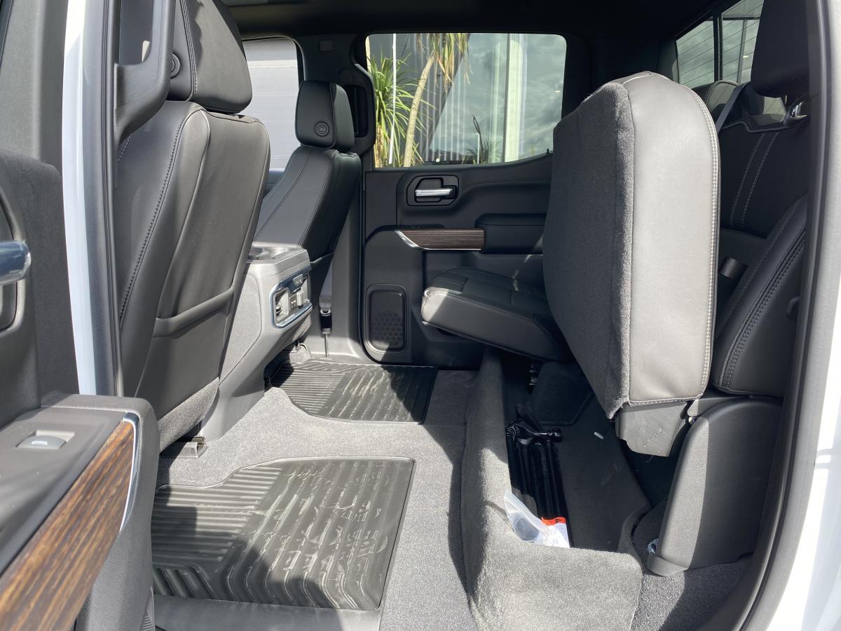 CHEVROLET SILVERADO Crewcab high country V8 6.2l 4WD