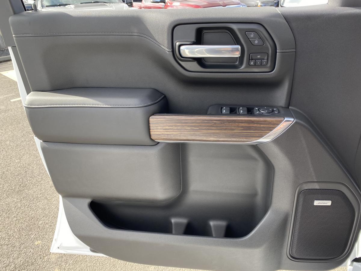 CHEVROLET SILVERADO Crewcab high country V8 6.2l 4WD