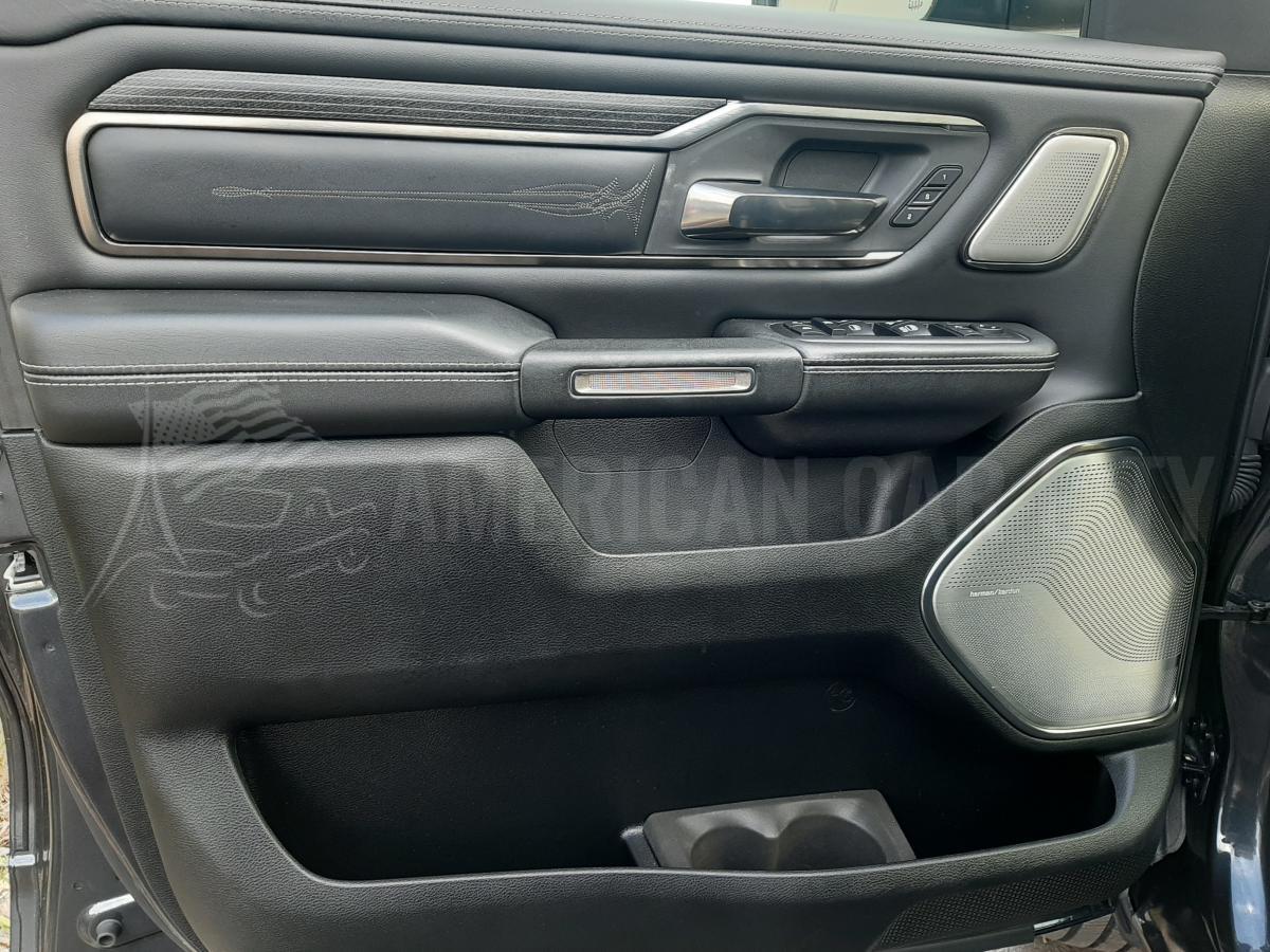 DODGE RAM CREW CAB LIMITED 2019